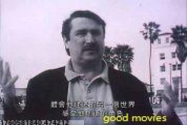 《笑着回家》剧情深度剖析-回家笑着的家庭喜剧,剖析亲情回归与文化冲突,揭示马来西亚电影的温馨与幽默